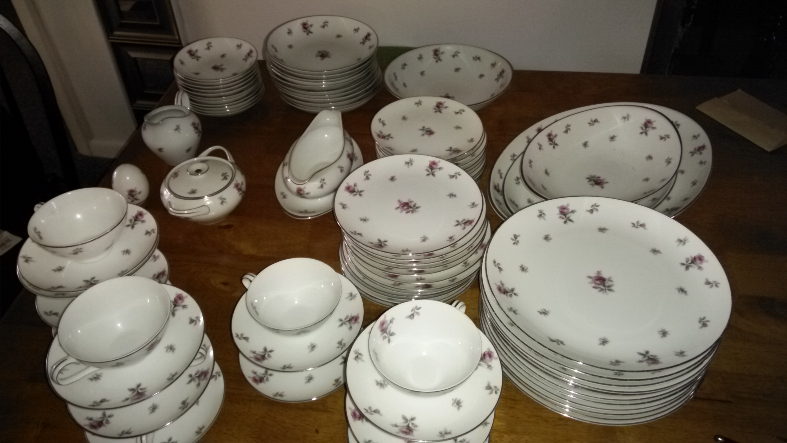 Rose Chintz China By MeitoJapan setting for 11 InstAppraisal